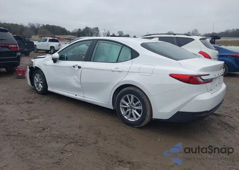 2026 Toyota Camry Le z USA, uszkodzony, nr VIN 4T1DAACKXTU654207